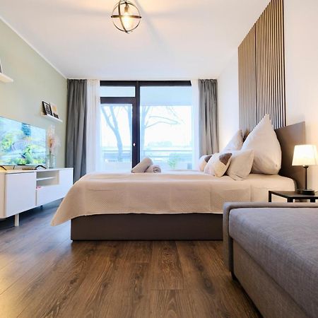 Charmantes Studio In Messe-Naehe Mit Parkplatz Хановер Екстериор снимка