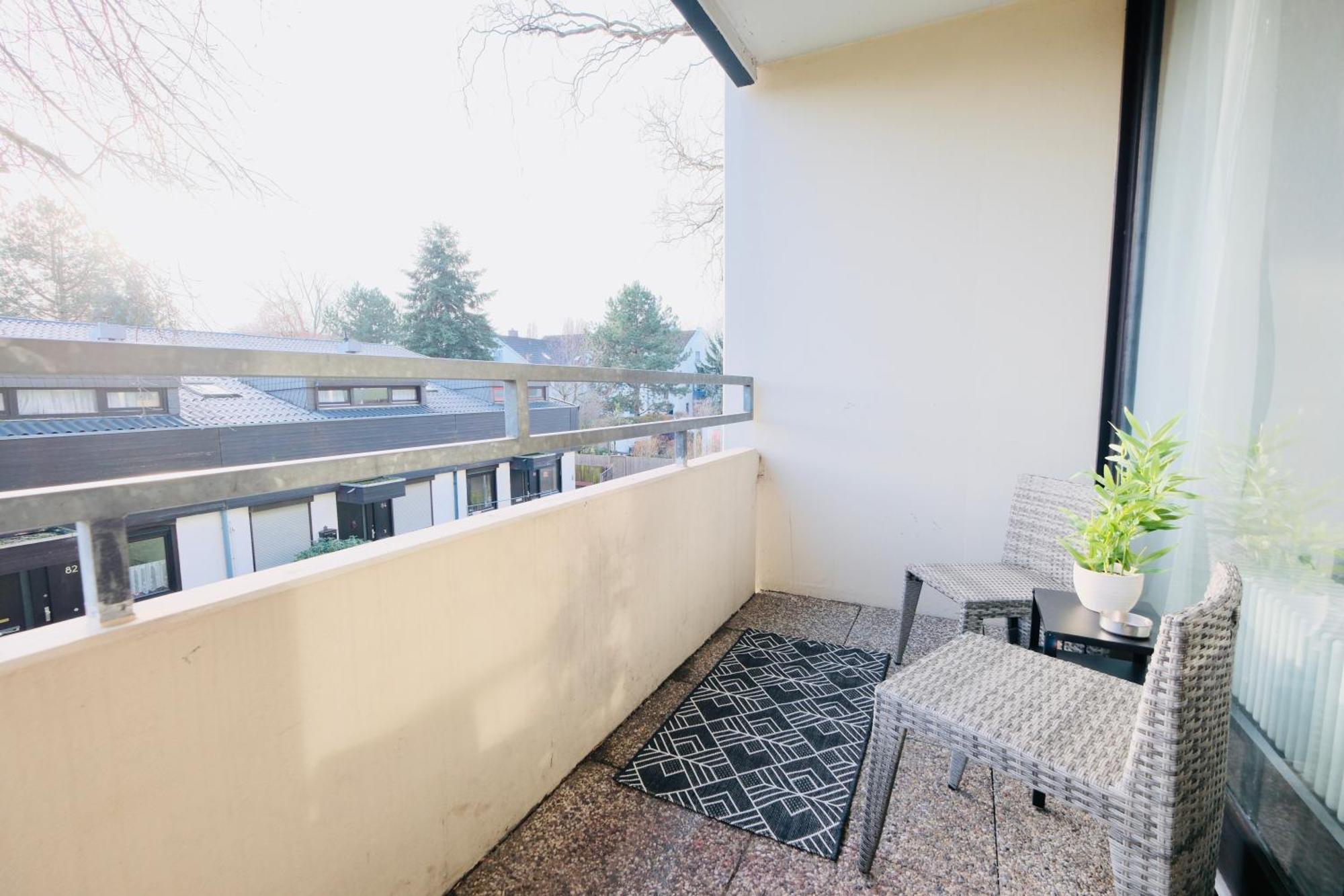 Charmantes Studio In Messe-Naehe Mit Parkplatz Хановер Екстериор снимка